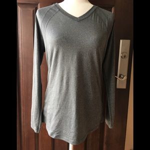 Danskin grey long sleeve workout top